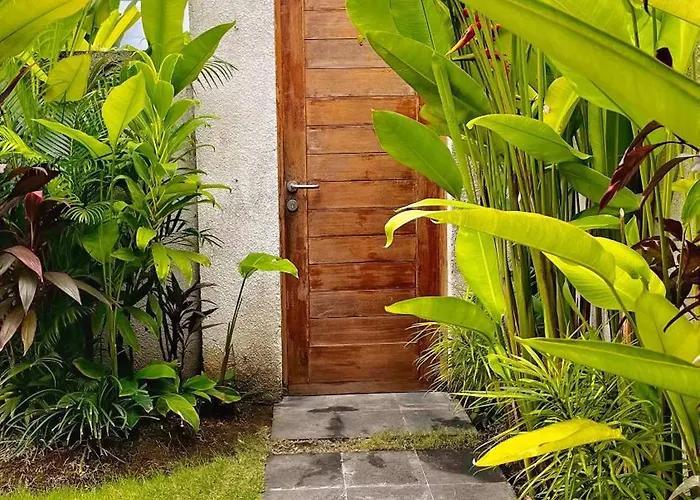 Seseh Beach-twin Celestine Ensuite Bedroom 2 In Shared Villa-650m To Cemagi